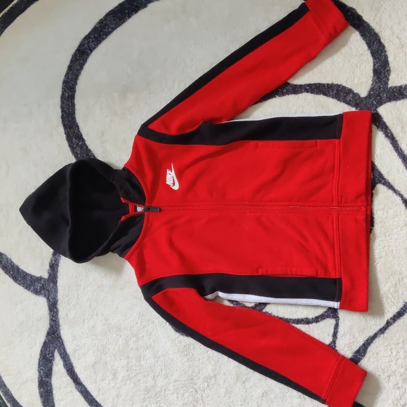 Nike boys matching set - Picture 2 of 4